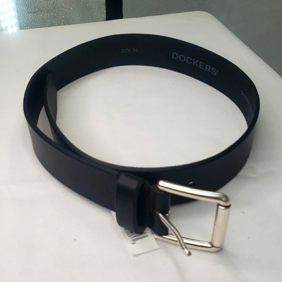 Dockers Genuine Leather Belt - Picture 1 of 3
